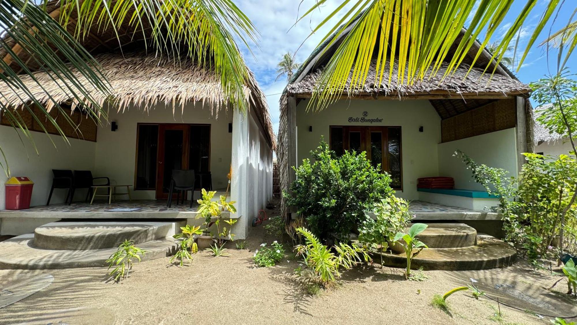 Footprints Beach Resort Agpudlos 외부 사진