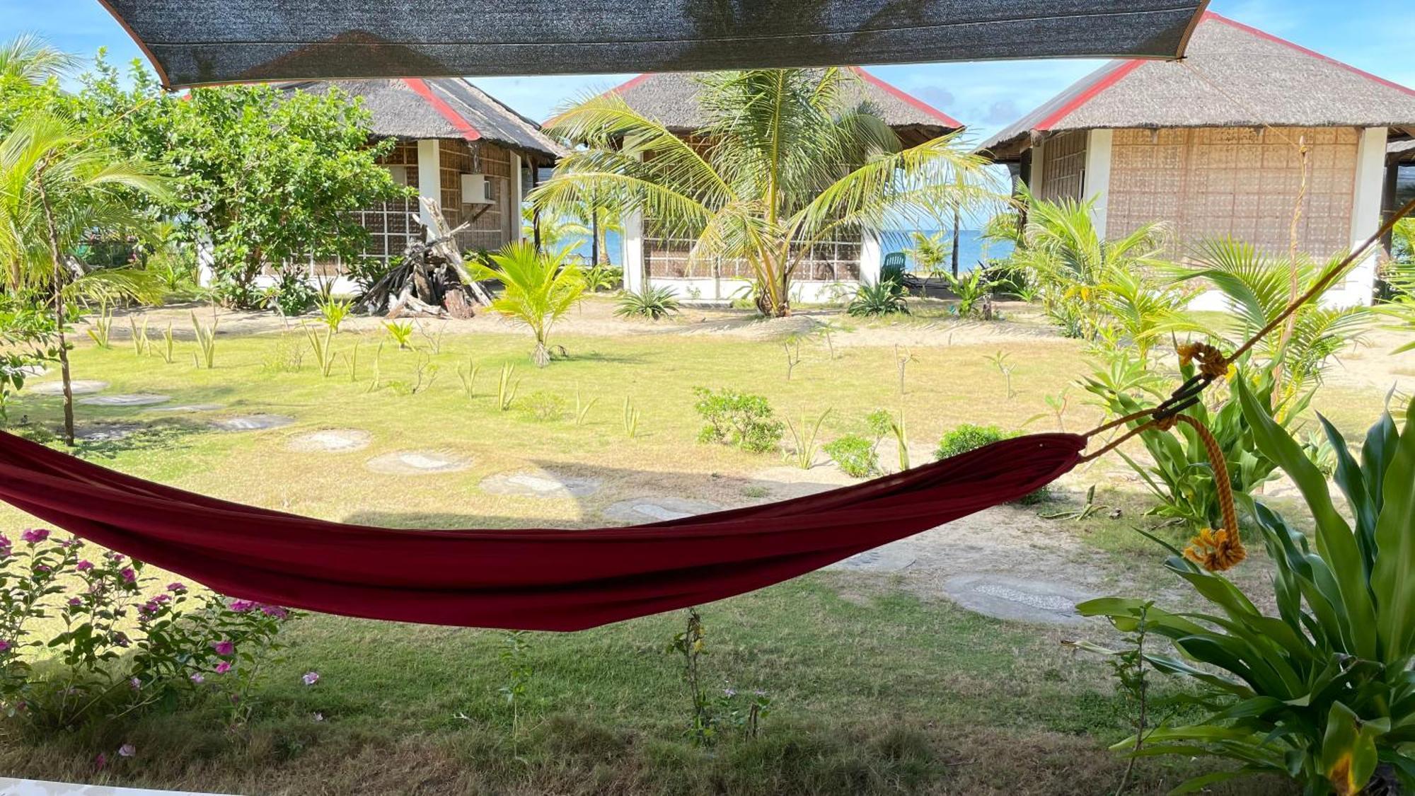 Footprints Beach Resort Agpudlos 외부 사진