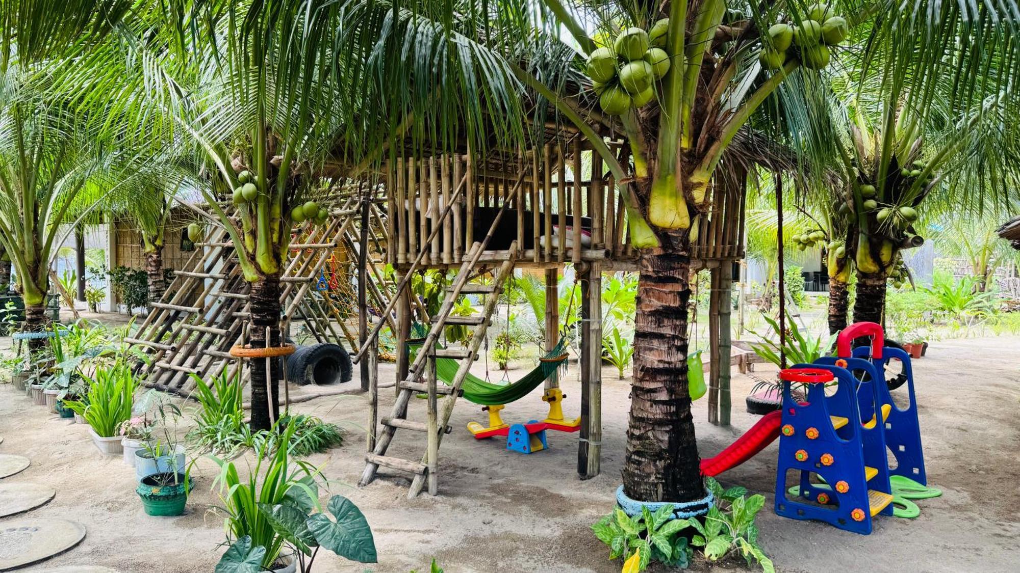 Footprints Beach Resort Agpudlos 외부 사진