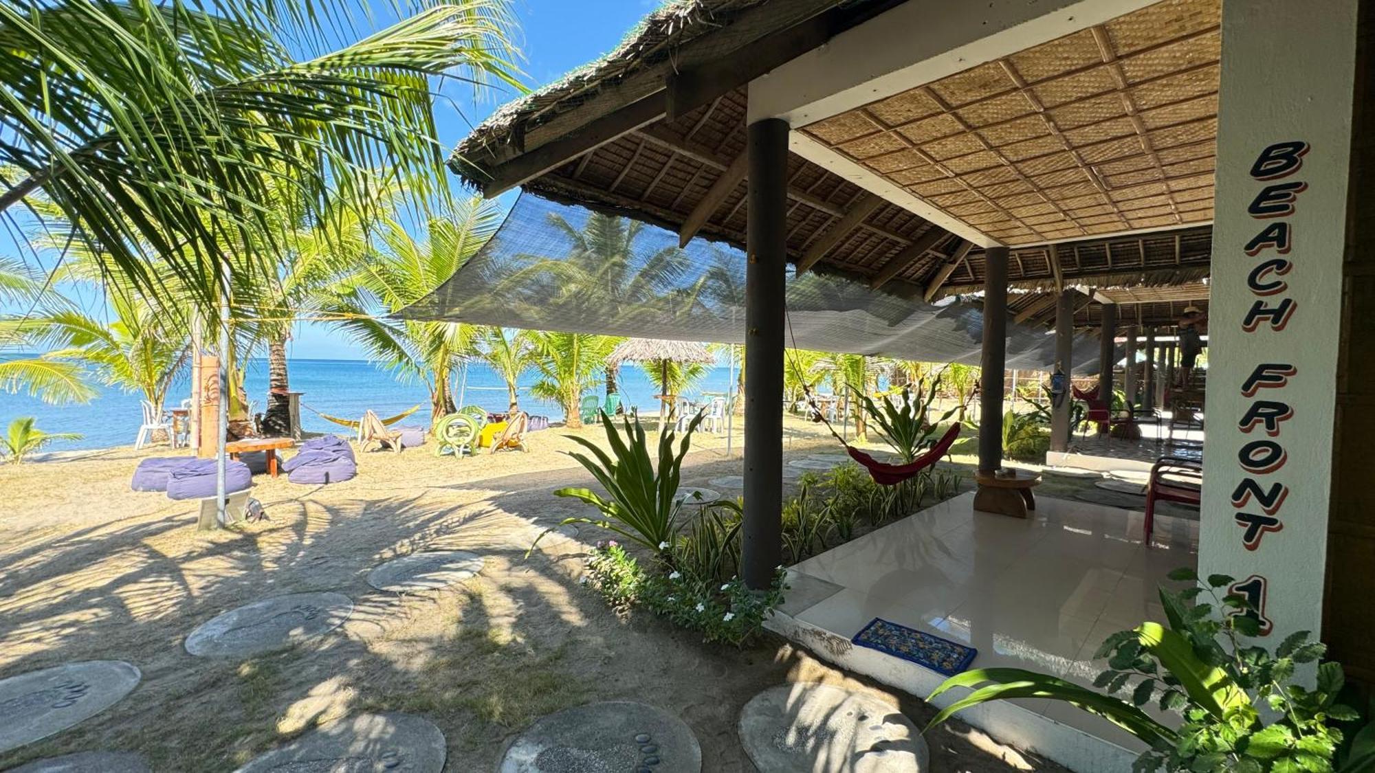Footprints Beach Resort Agpudlos 외부 사진